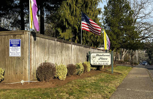 387 Madrona Ave. SE #130 photos photos