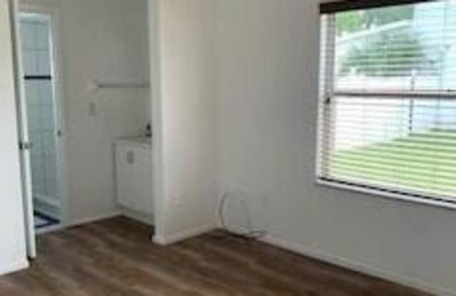 1225 Thomasina Drive Gallery 4