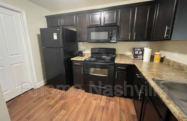 8121 Lenox Creekside Dr Gallery 4