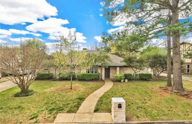106 Seminole Drive - 106 Seminole Drive, Trophy Club, TX 76262