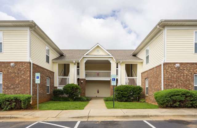 Lyons Walk - Affordable Housing Gallery 3