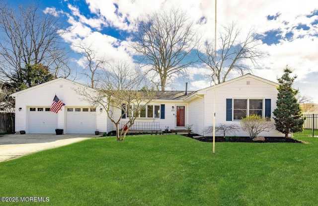 1435 Flintoft Avenue photos photos