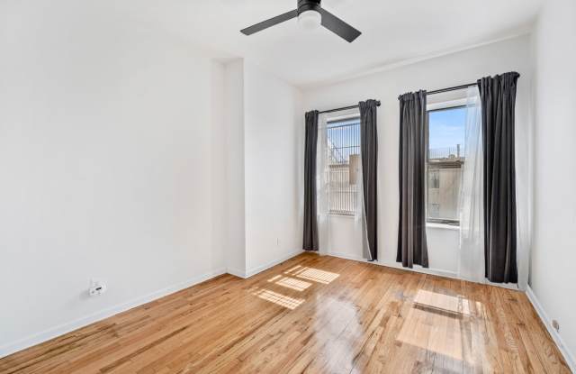 132 Saint Marks Place Gallery 4