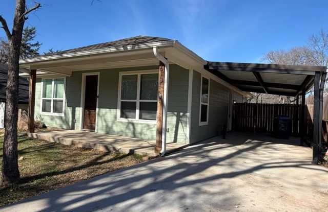 613 W Parnell photos photos