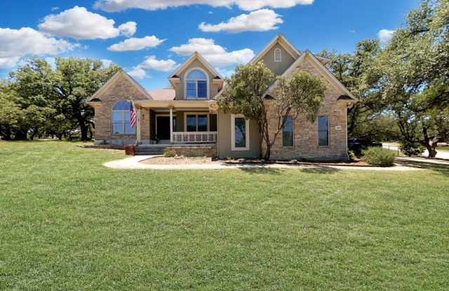 1000 Dresden Wood Drive photos photos