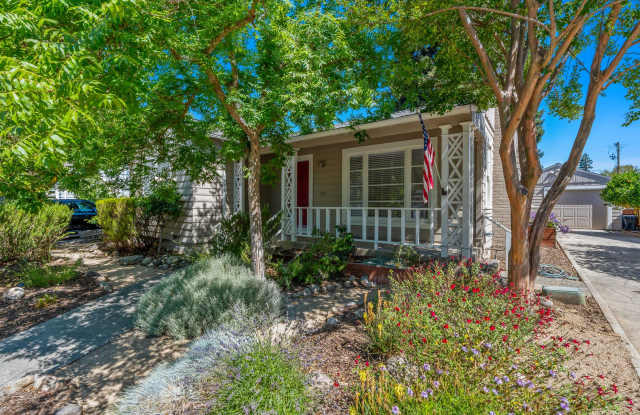 Downtown Napa 3 bed 2 bath single level home photos photos