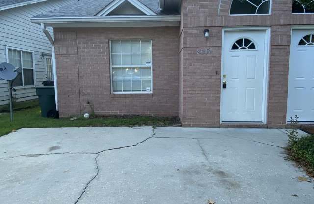 2507 Golden Park Lane photos photos