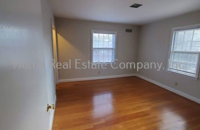Northwest Apartments | 1619 W. Northwest Blvd Gallery 2