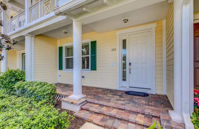 1212 S COMMUNITY Drive Gallery 2