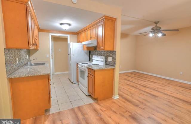 11629 STONEVIEW SQ #1B photos photos