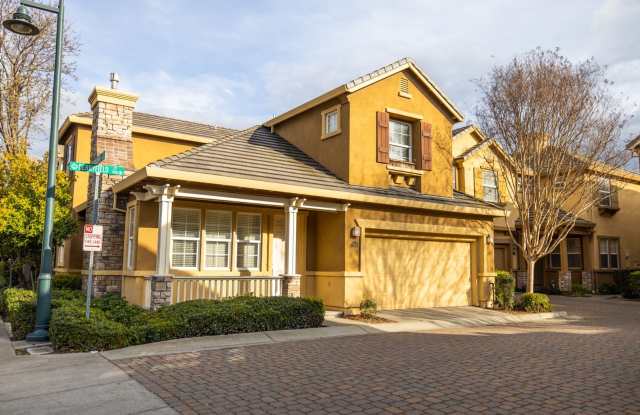 Gorgeous Home in Dublin Ranch - 3969 Derryfield Court, Dublin, CA 94568