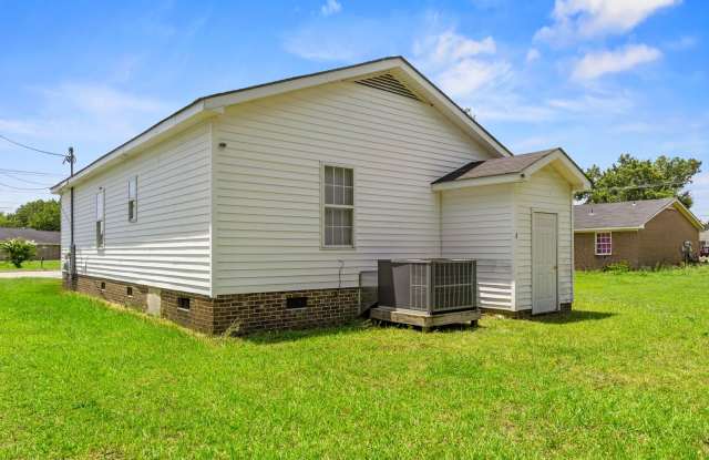Updated Three Bedroom Home Gallery 3