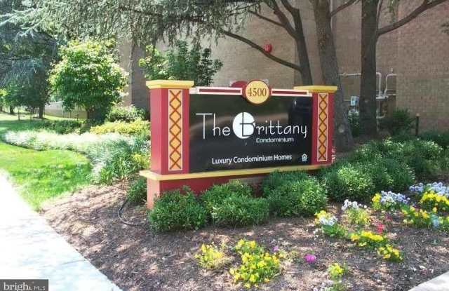 4500 S FOUR MILE RUN DR #133 - 4500 South Four Mile Run Drive, Arlington, VA 22204