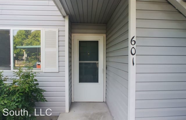 1101 37th Street SE #601 - 1101 37th Street Southeast, Auburn, WA 98002