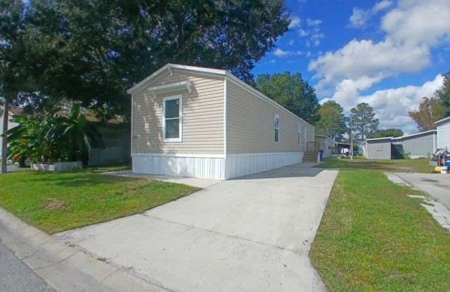 1978 Scranton Ave photos photos