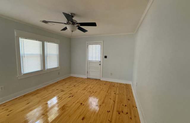 2 Bedrooms, 1 Bathroom - Home in North Rome! Gallery 3