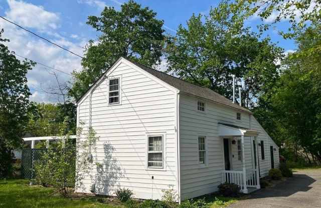 18 HARLINGEN ROAD photos photos