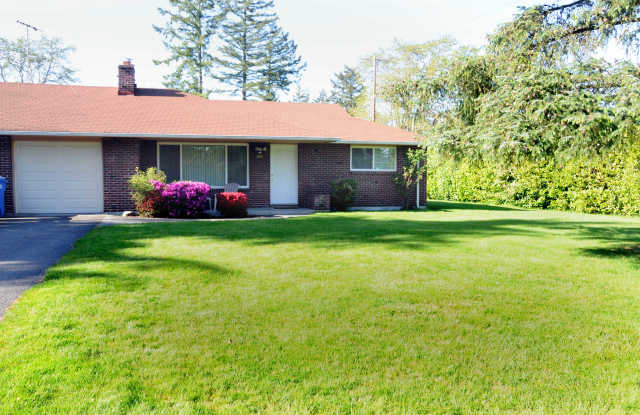 8901 Lawndale Avenue Southwest - 8901 Lawndale Avenue Southwest, Lakewood, WA 98498