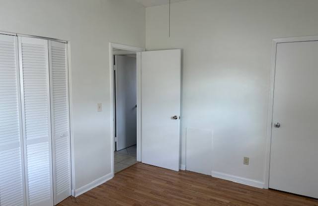 6441 Holiday Dr Gallery 3
