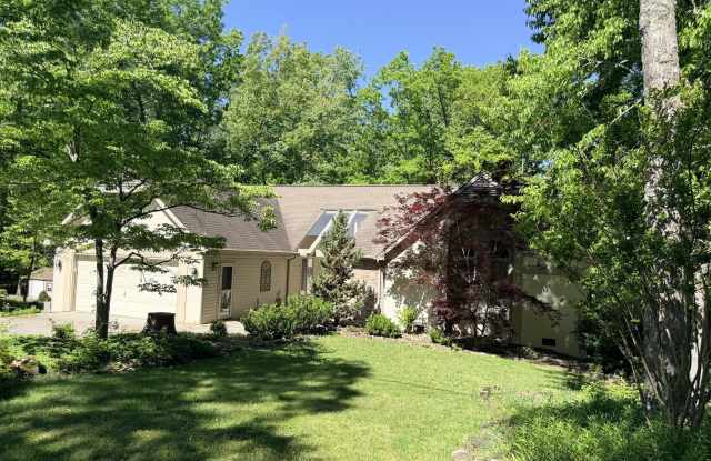 106 Fairhaven Drive photos photos