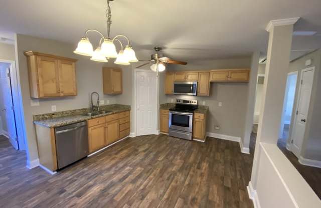 228 Cabarrus Avenue East Gallery 4