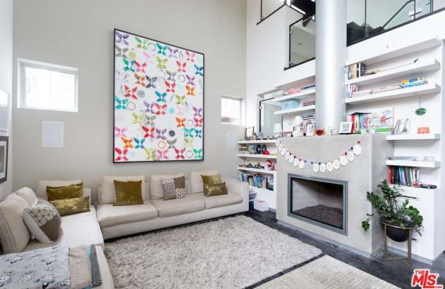 1917 Alberta Ave - 1917 Alberta Avenue, Los Angeles, CA 90291