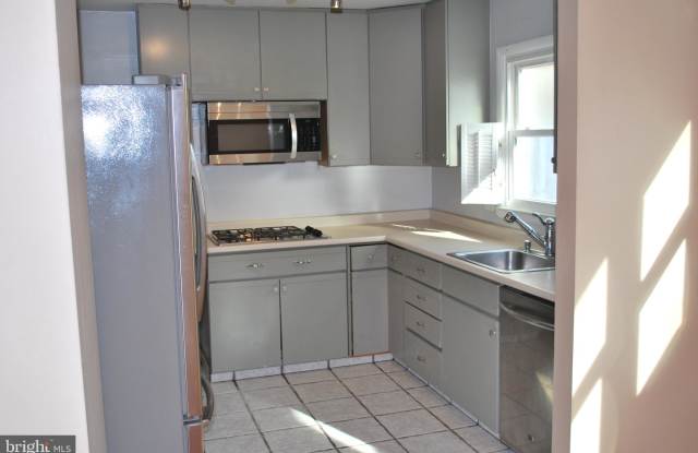 10523 WILMAR PLACE Gallery 2