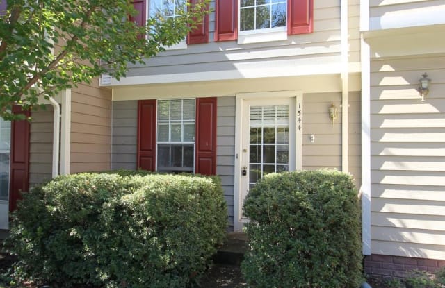 1544 WOODCREST DRIVE - 1544 Woodcrest Drive, Reston, VA 20194