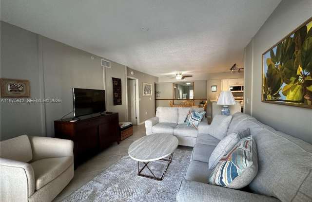 278 Village Blvd photos photos