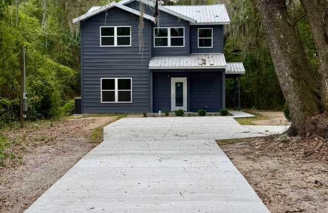 BRAND NEW 4BR / 4.5BA Home in Prime NW Gainesville Location Gallery 3