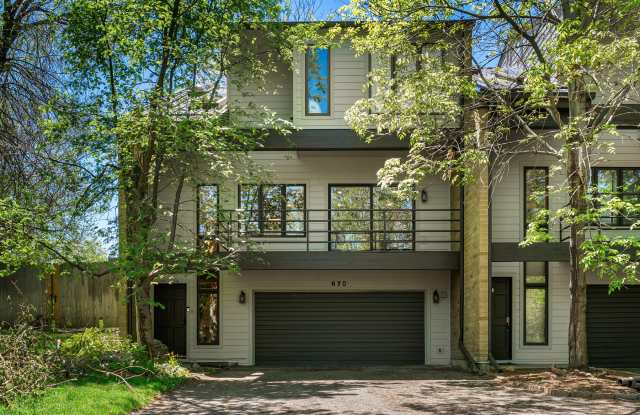 670 Crescent Lane - 670 Crescent Lane, Lakewood, CO 80214