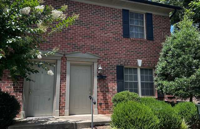 Charming 2 Bed, 1.5 Bath Townhome – Prime Location Near Downtown Hickory! photos photos