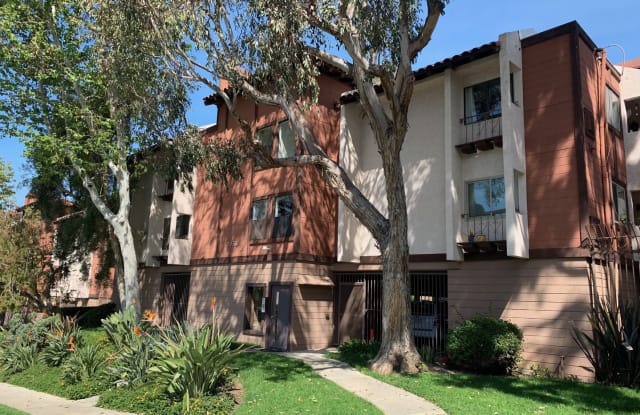 2950 Broadway #17 - 2950 Broadway, San Diego, CA 92102