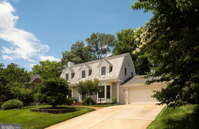 7014 HUNTER LANE Gallery 2