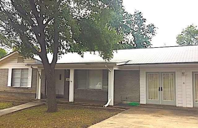 506 STOCKTON DR Gallery 2