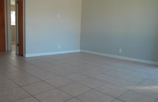 934 S. Barrett Road #1 Gallery 3