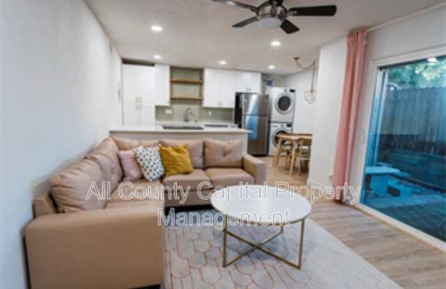 2600 Penny Ln photos photos