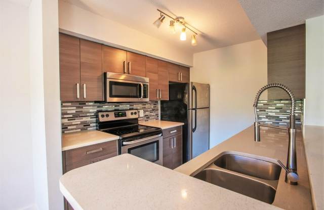 815 W Boynton Beach Boulevard photos photos