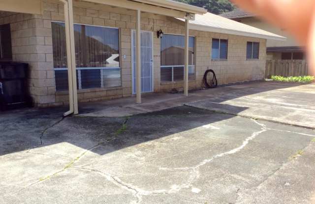 Manoa House for rent photos photos