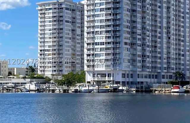 18081 Biscayne Blvd Gallery 2