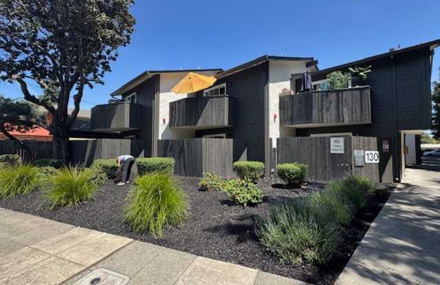 130 S. E St. photos photos