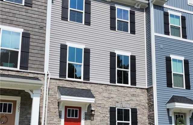 119 Pocosin Path - 119 Pocosin Path, Poquoson, VA 23662