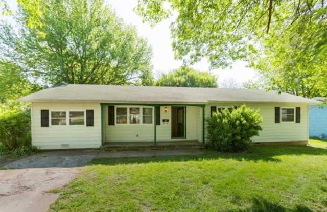 Beautiful 4 bed home! Waiting for You to Make it Home! This won’t last long! Gallery 1