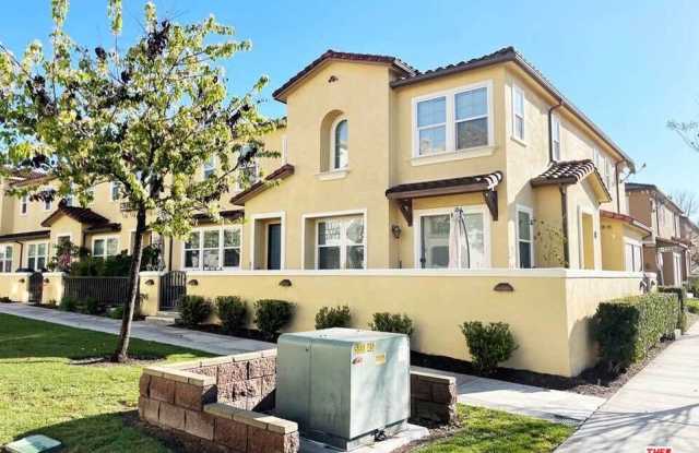 10533 Maple Ln photos photos