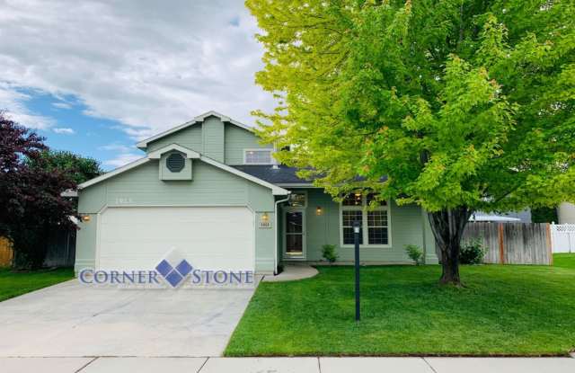Pet Friendly Home in Nampa! Gallery 1