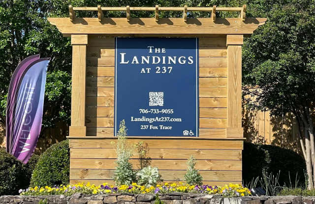 Landing at 237 photos photos