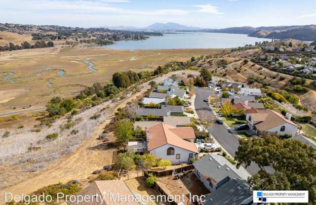 111 Helmsman Ct Gallery 2