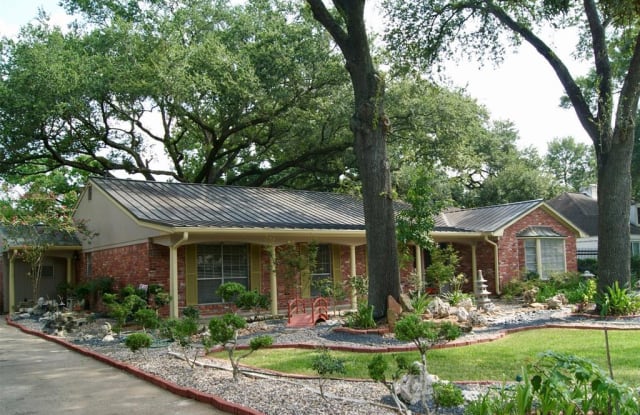 5614 W Bellfort Street - 5614 West Bellfort Street, Houston, TX 77035