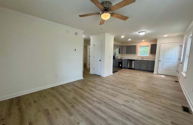 The Home You’ve Been Searching For! *Utilities  Furniture can be added with a rental premium.* photos photos
