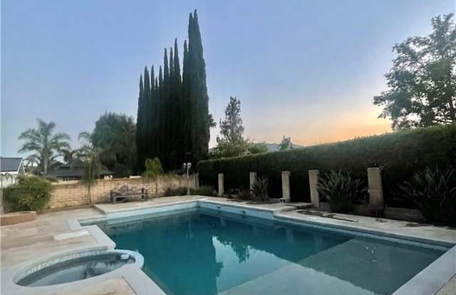 5959 Calmfield Avenue Gallery 2